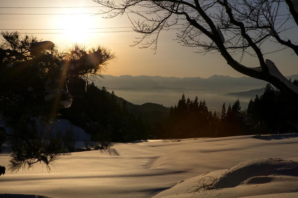 Ryokan Warabino Takayama  Esterno foto