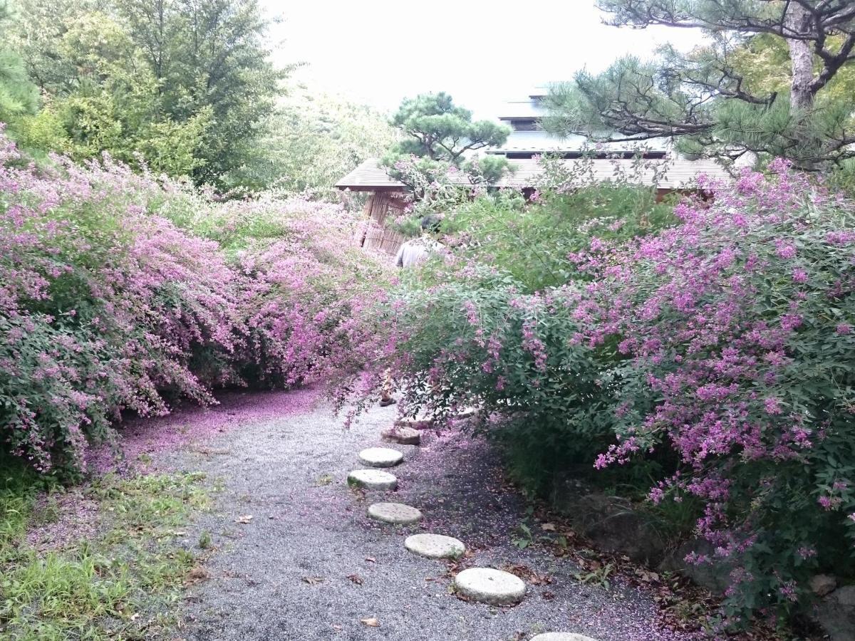 Ryokan Warabino Takayama  Esterno foto